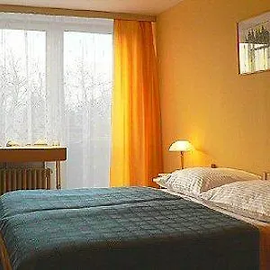 Dum Hotel